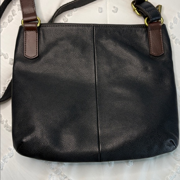 Black Fossil Explorer Leather Crossbody Bag with Gold Accents - Picture 2 of 9